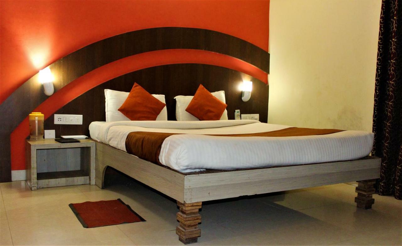 Hotel Park Lagoon Puri Exterior foto